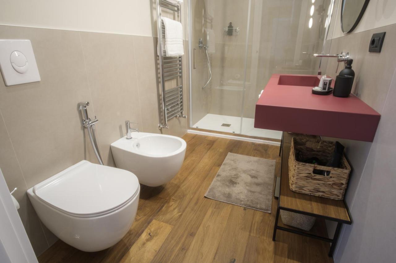 Palazzo Danisi Rooms&Suites バーリ エクステリア 写真
