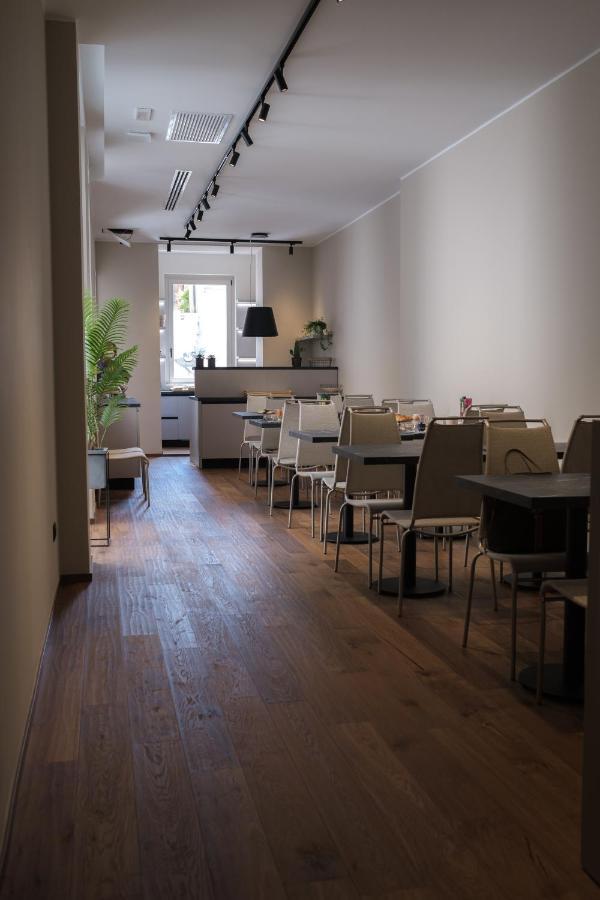 Palazzo Danisi Rooms&Suites バーリ エクステリア 写真