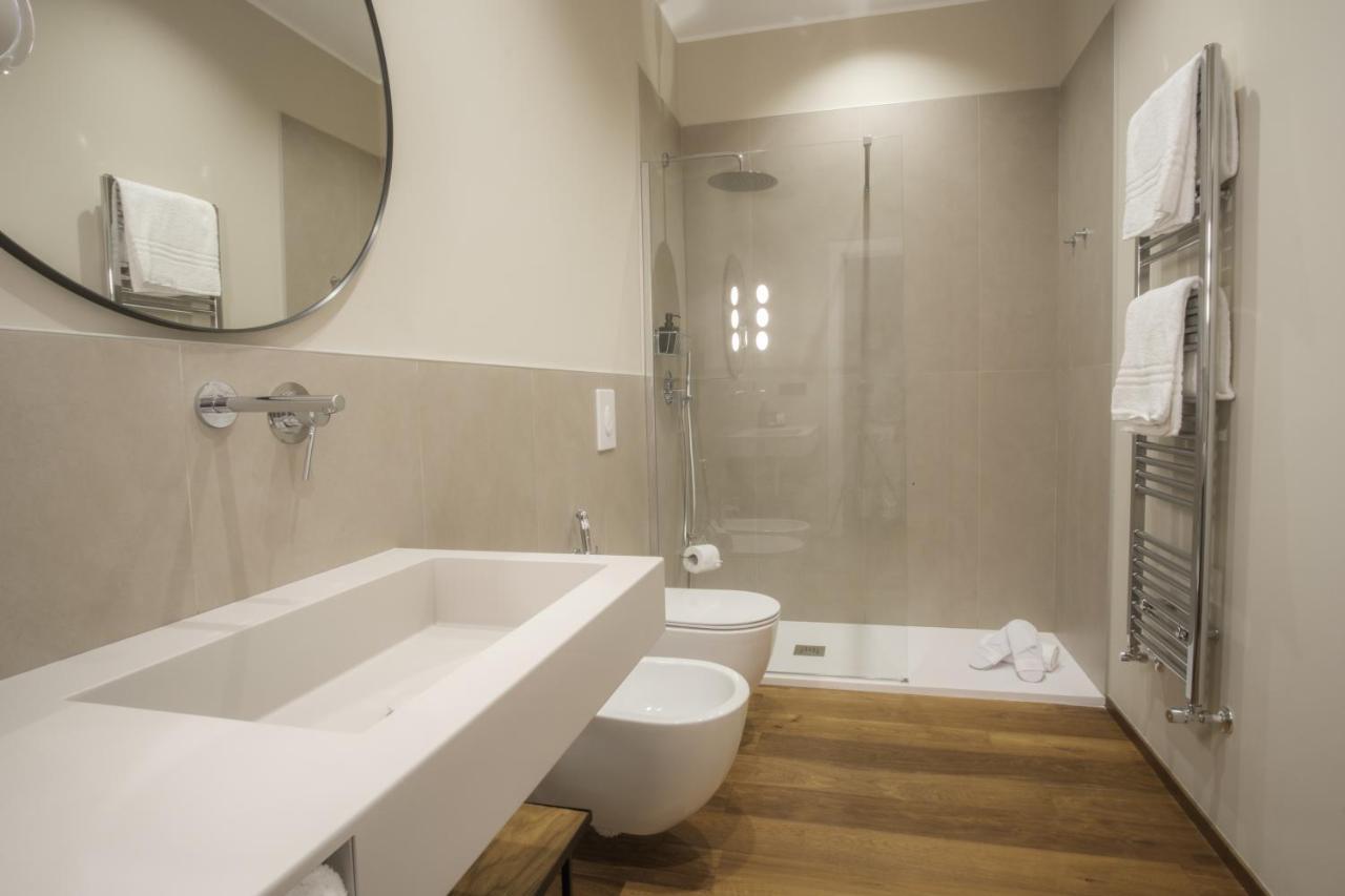 Palazzo Danisi Rooms&Suites バーリ エクステリア 写真